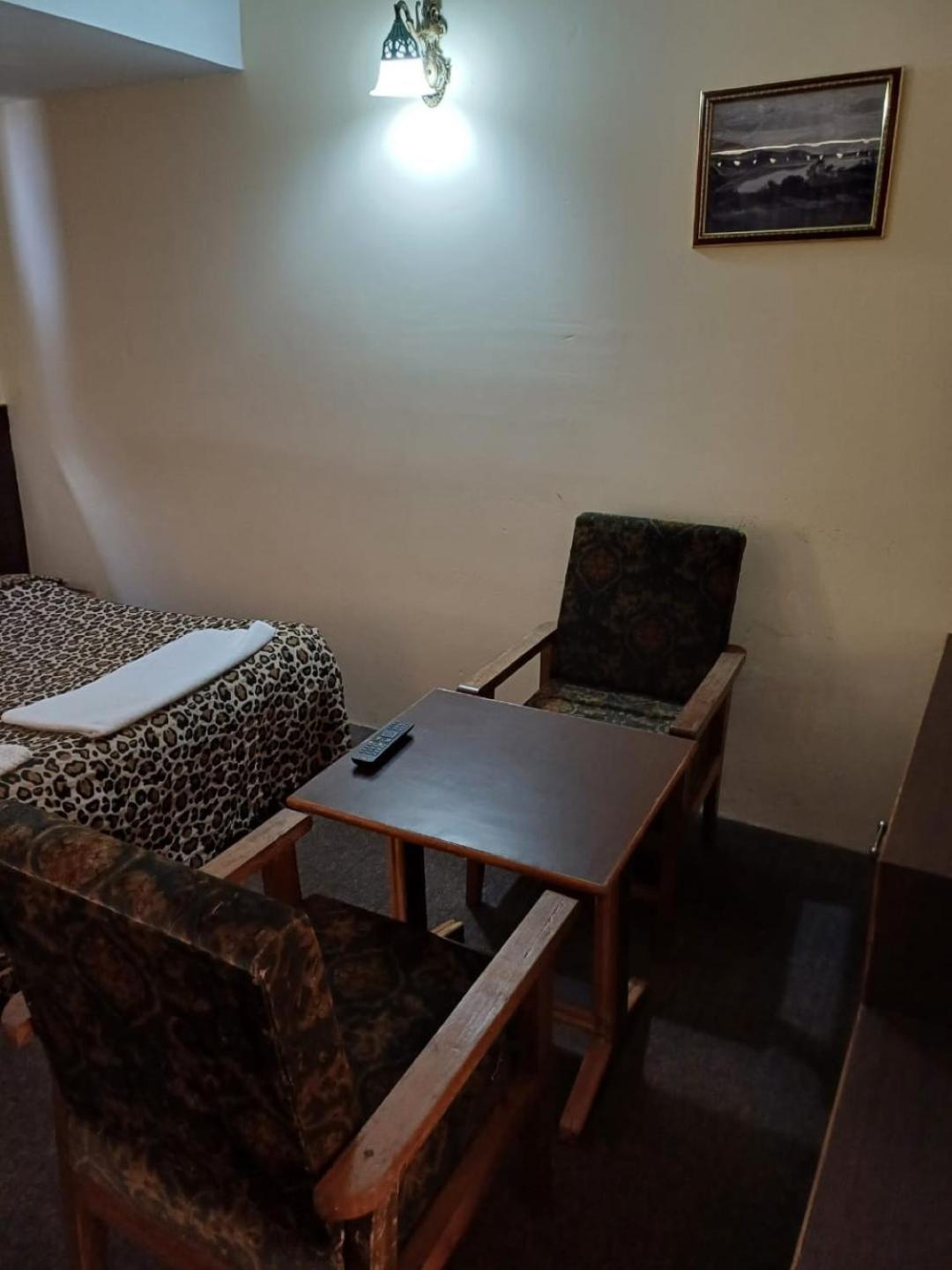 Hotel Town Centre , Srinagar Exterior foto